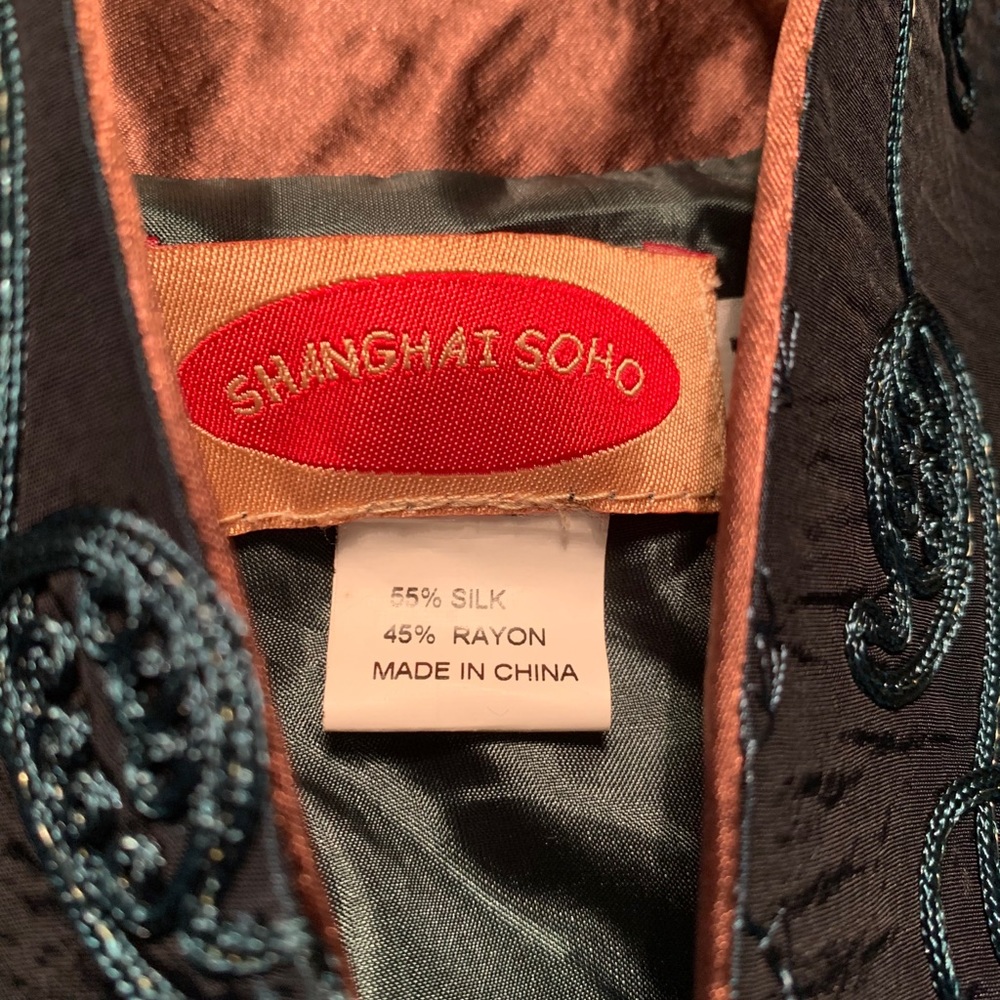 Silk Embroidered Jacket - Picture 5 of 8